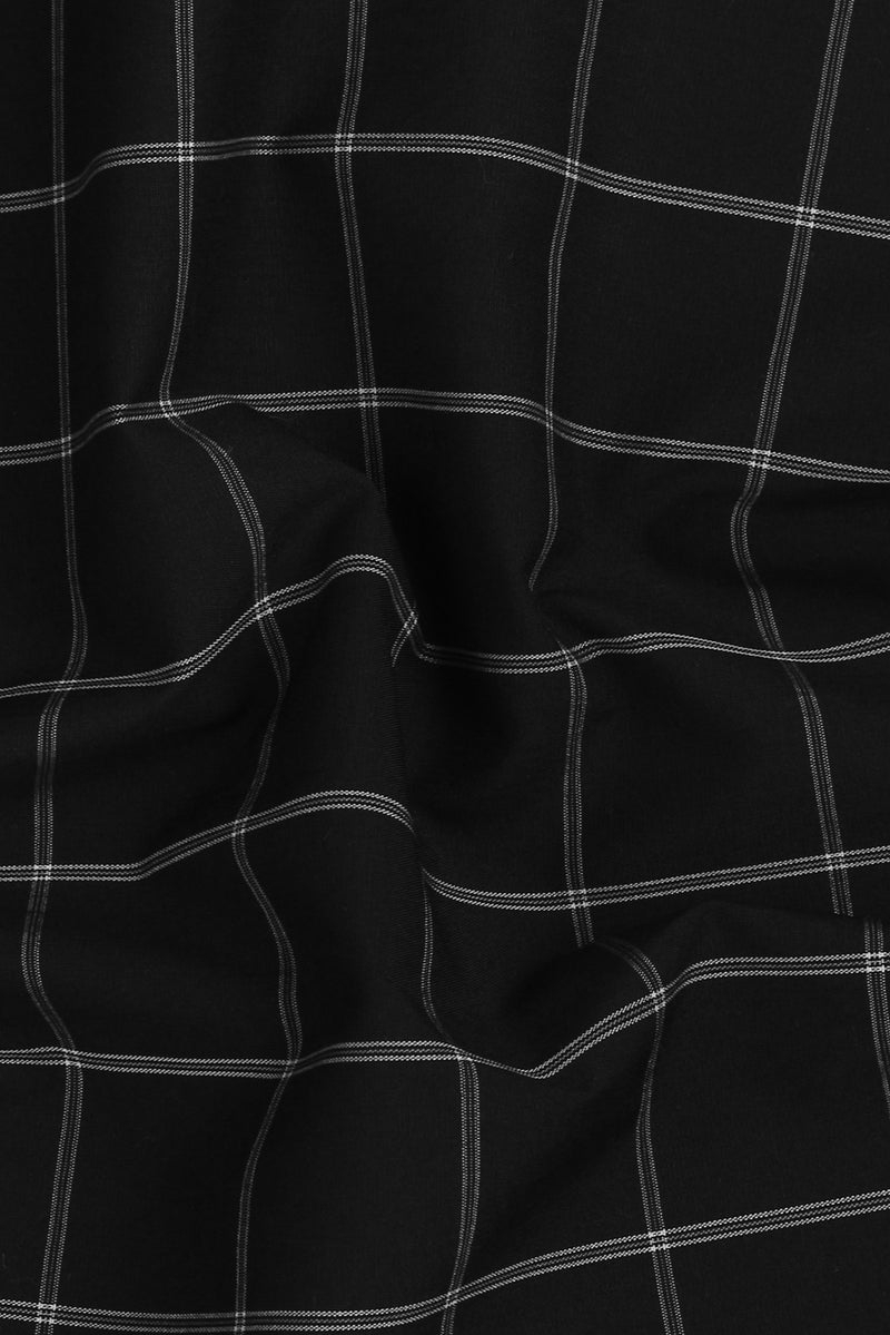 Soft Black And White Small Windowpane