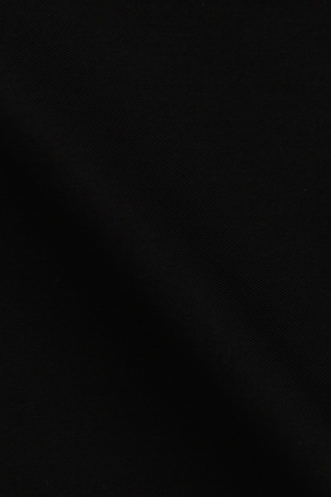CRISP BLACK - Foberry Pakistan